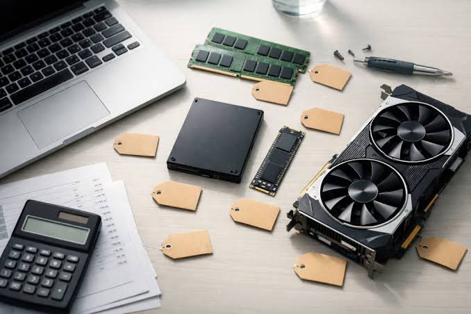 Waiting for Computer Prices to Come Down? Here’s What Every Small Business Owner Should Know